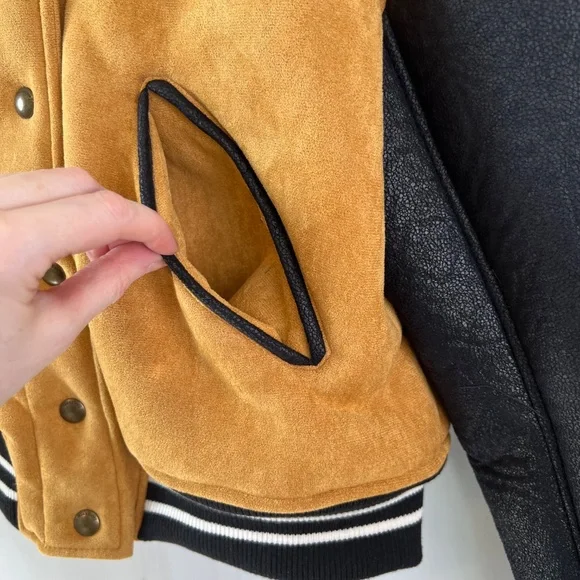 NWT - [Blank NYC] Women’s Varsity Jacket Faux Suede Bomber, Size M - Picture 6 of 11